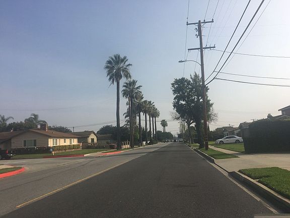 4th image of 807 N Orange Ave