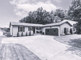 7611 Huntington Dr, Youngstown, OH
