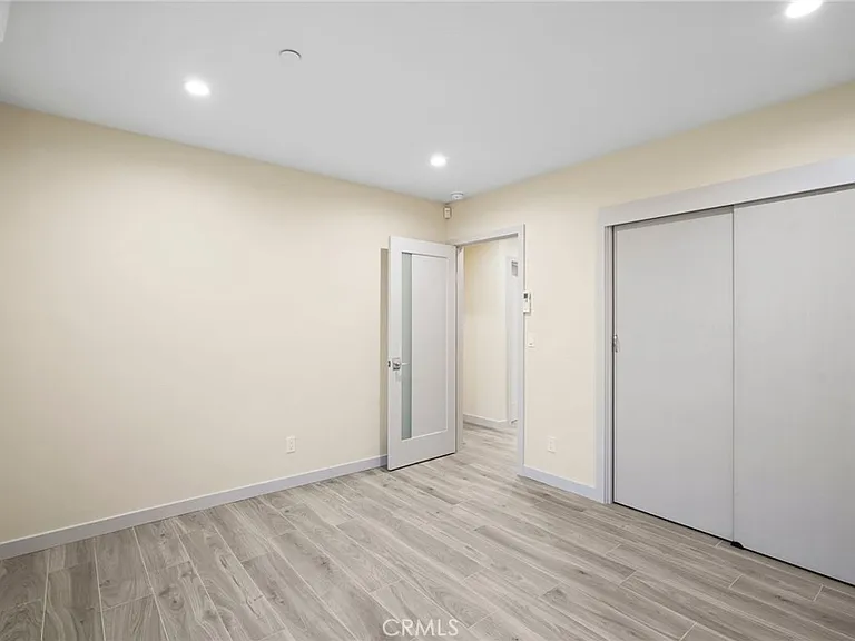 18748 Collins St — Photo 29