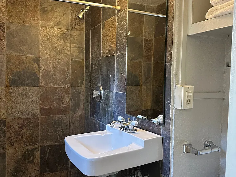 1700 Nebraska St #2 — Photo 12