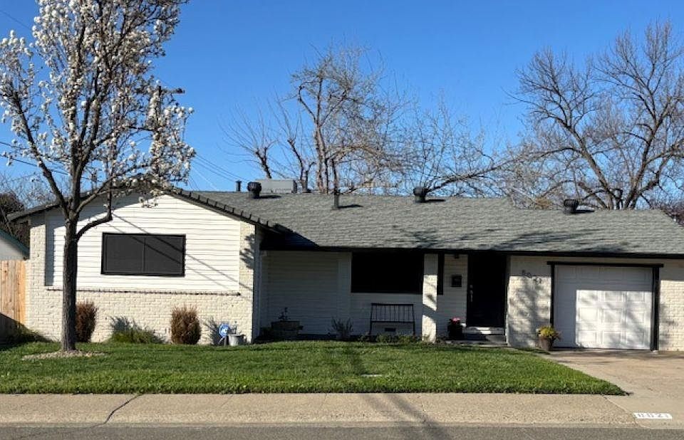 1st image of 8021 Glen Eva Way