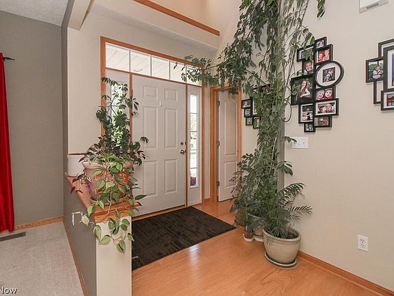3rd image of 1217 Dover Dr
