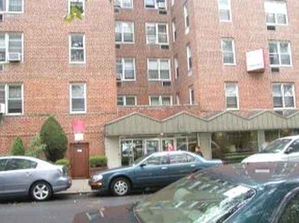 2665 Homecrest Avenue image 1 of 1