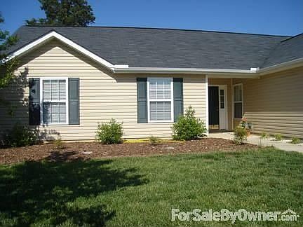 1st image of 2450 Pepperstone Dr
