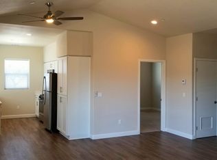 651 Gardenia Ct UNIT 4, Paso Robles, CA 93446