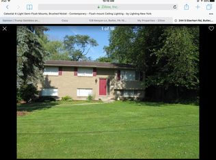 244 S Eberhart Rd, Butler, PA 16001