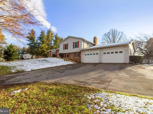 2417 Raintree Ave, Westminster, MD 21157