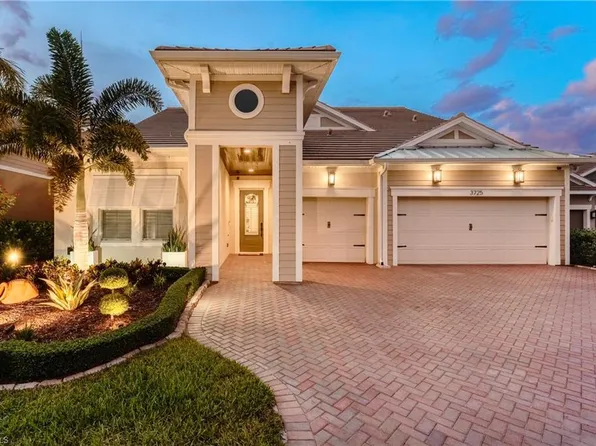 3725 Helmsman DR, NAPLES, FL 34120