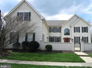 10600 Beechknoll Ln, Potomac, MD 20854