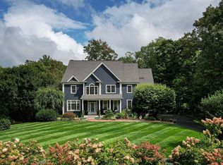 15 Wisteria Way, Wrentham, MA 02093