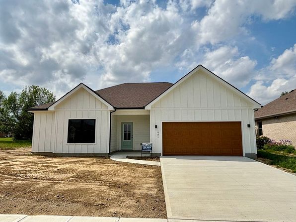 1481 Lantern Ln