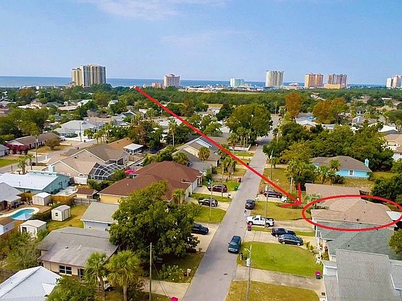 2nd image of 112 Oleander Cir
