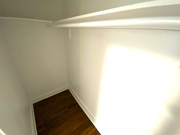 831 Whalley Ave #5 — Photo 10