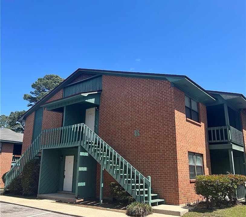 1st image of 500 Grant St APT B205