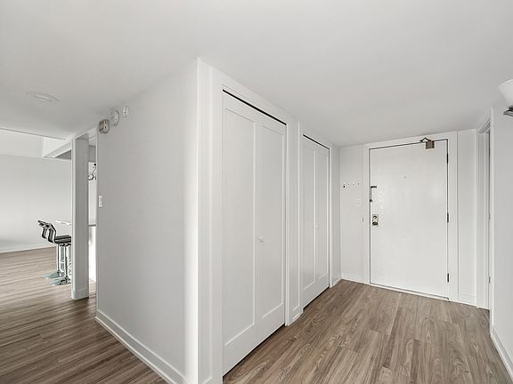 2nd image of 375 Plum Creek Dr APT 301