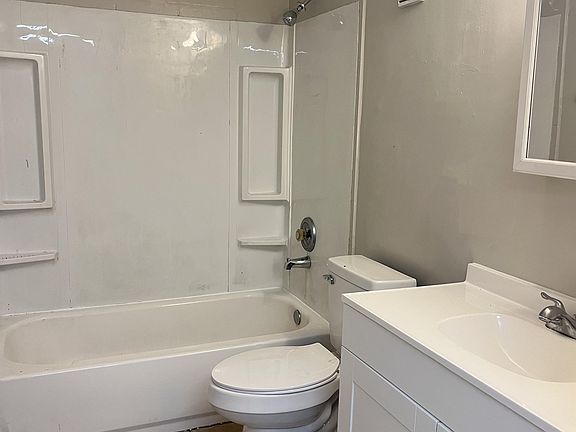 5th image of 2944 Jackson St #11022015
