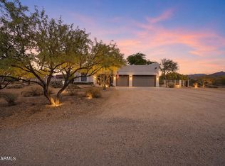 120 W Adamanda Dr, Phoenix, AZ 85086