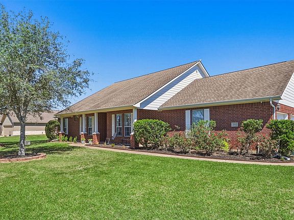2nd image of 2862 Dees Cir