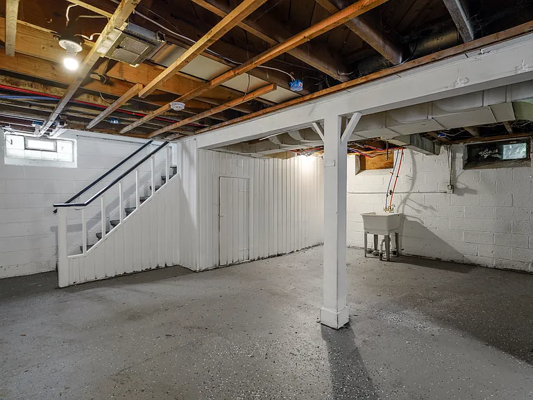 13891 Fairmount Dr — Photo 24