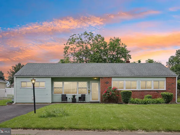 4460 Buckfield Ter, Trevose, PA 19053