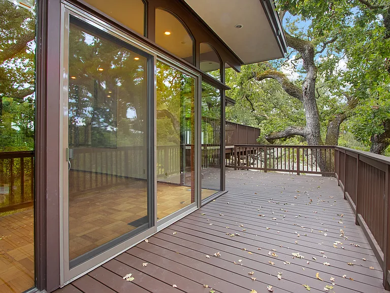 20 Richelle Ct — Photo 38