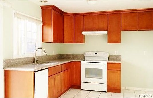 2nd image of 3126 S Manitoba Dr