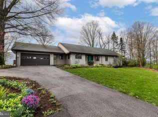 2287 Spruce Creek Rd, Pennsylvania Furnace, PA 16865