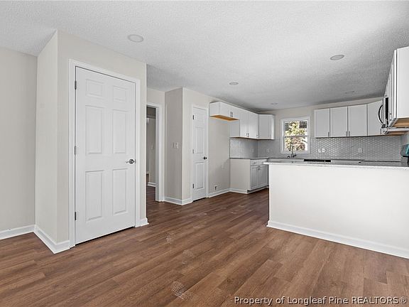 5th image of 2012 Ironwood Dr