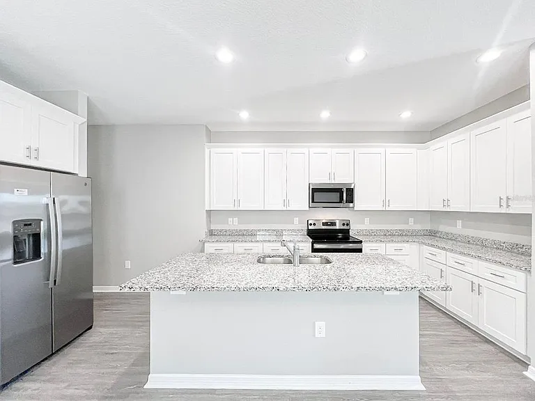 3412 Cup Dr — Photo 7