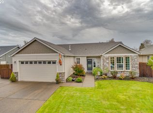 677 Trinity Ct, Molalla, OR 97038