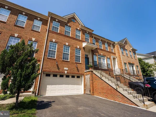 41853 Cinnabar Sq, Aldie, VA 20105