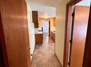 16 Adams St #1LEFT, Chicopee, MA 01013