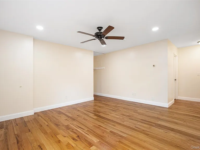 34 Manor Dr #34 — Photo 7