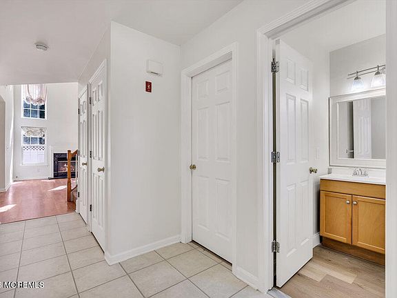 2nd image of 30 Bristel Road