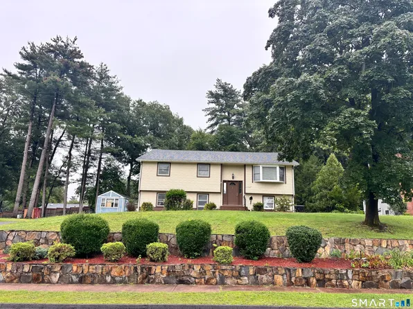 118 Wickham Drive, East Hartford, CT 06118