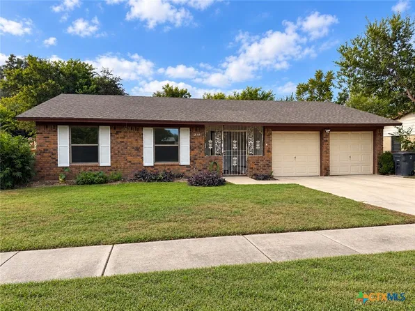 214 Zinnia Dr, Killeen, TX 76542