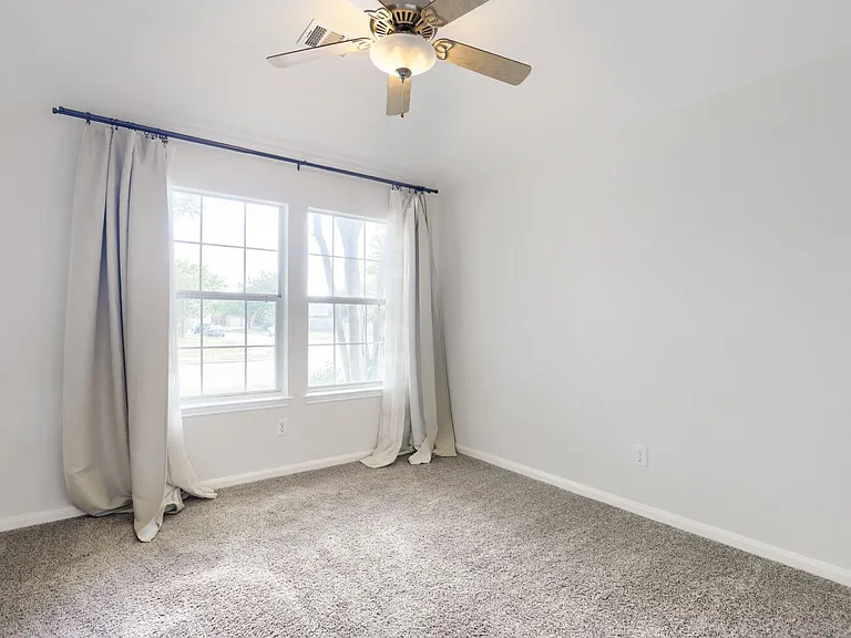 13620 Glen Mark Dr — Photo 21
