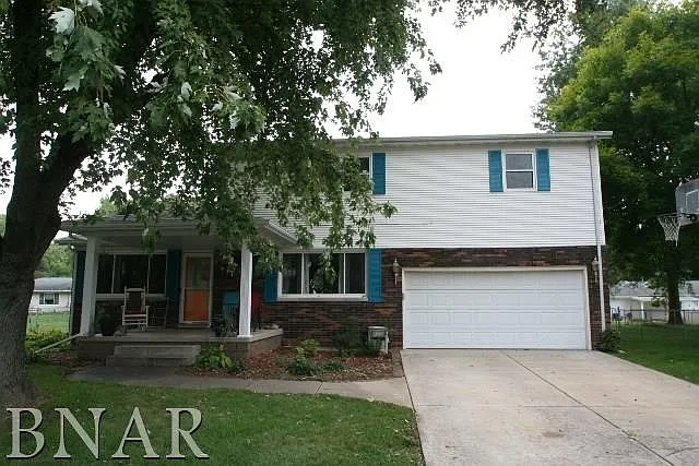 102 Giles Dr photo 1
