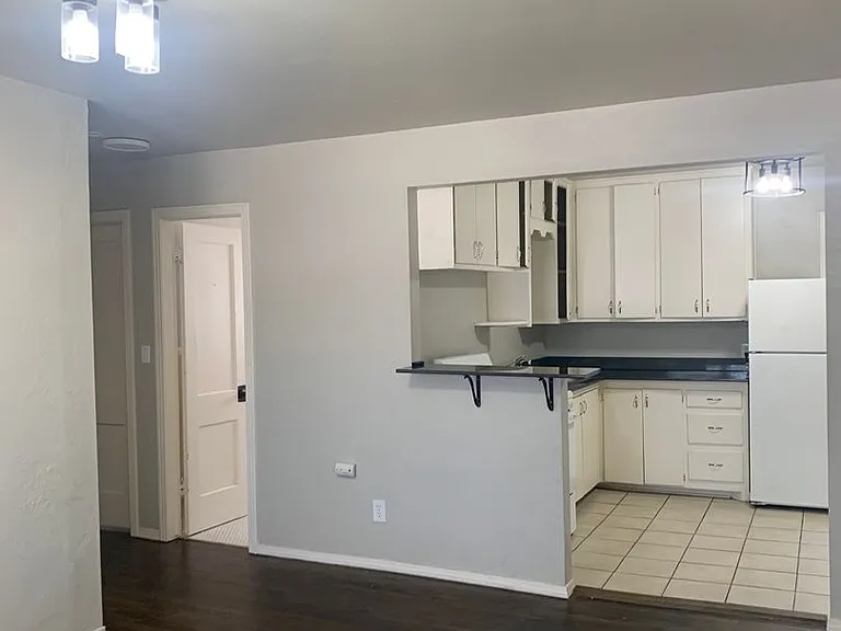 Native Lands Apartments — Photo 6