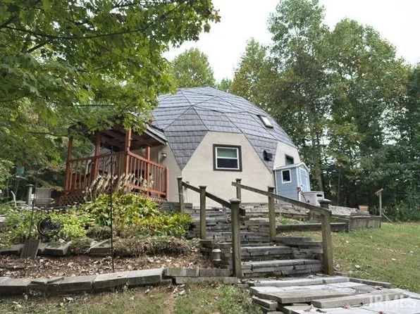 6311 W Tarkington Ln, Bloomington, IN 47403