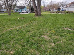E Palmer Ave, Jackson, MI 49203