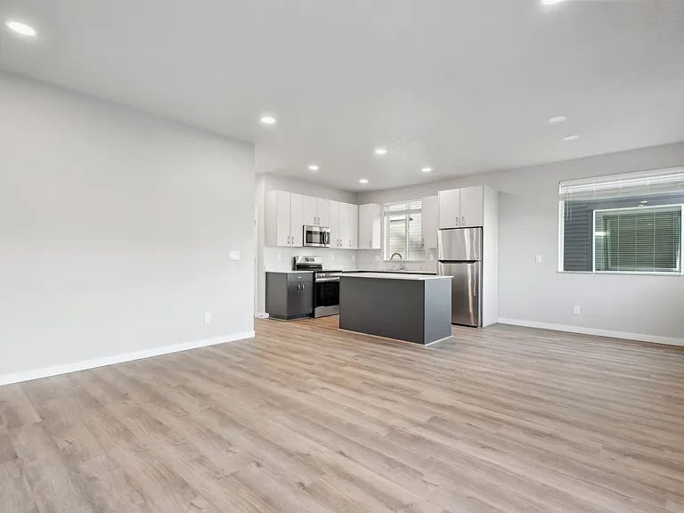 6201-6455 SE Quail Park Ln — Photo 18