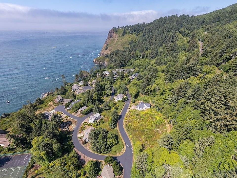 1st image of Tl 3200 Sea Crest Dr