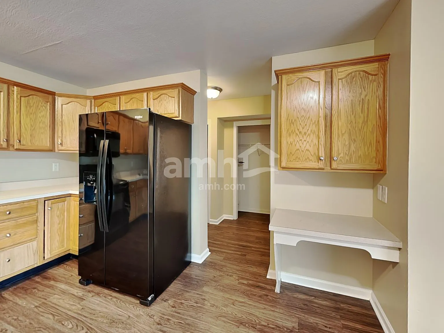 4 bed, 2.5 bath, 2232 sqft, $2,220 — Photo 3