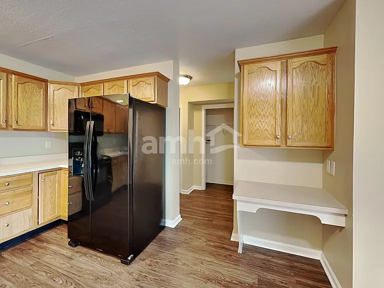 12523 Doe Ln — Photo 3