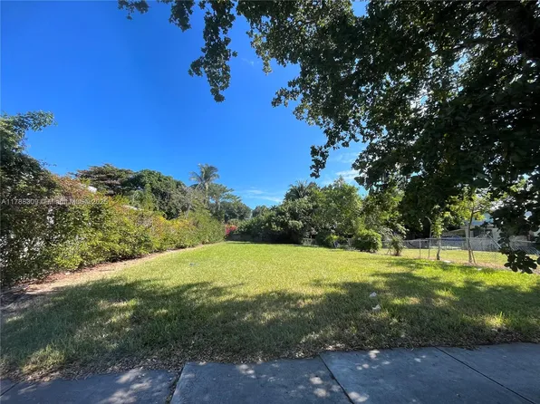 3049 NW 5th Ave, Miami, FL 33127