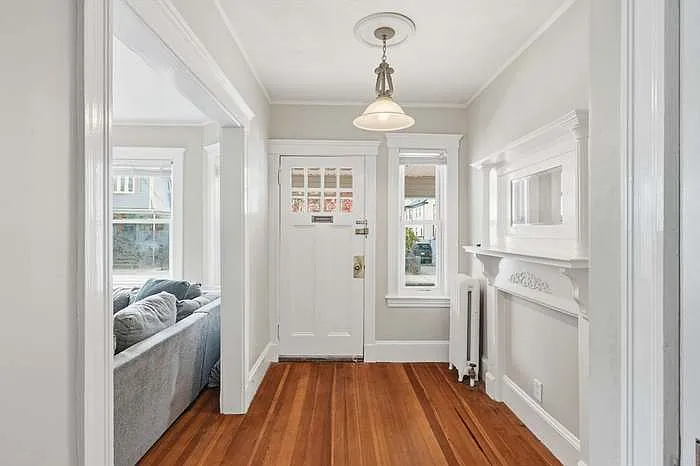 95 Capen St #2 — Photo 6