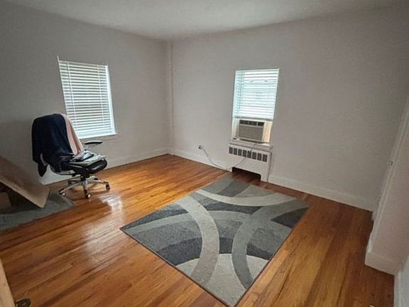 3rd image of 20 Brock St #3B
