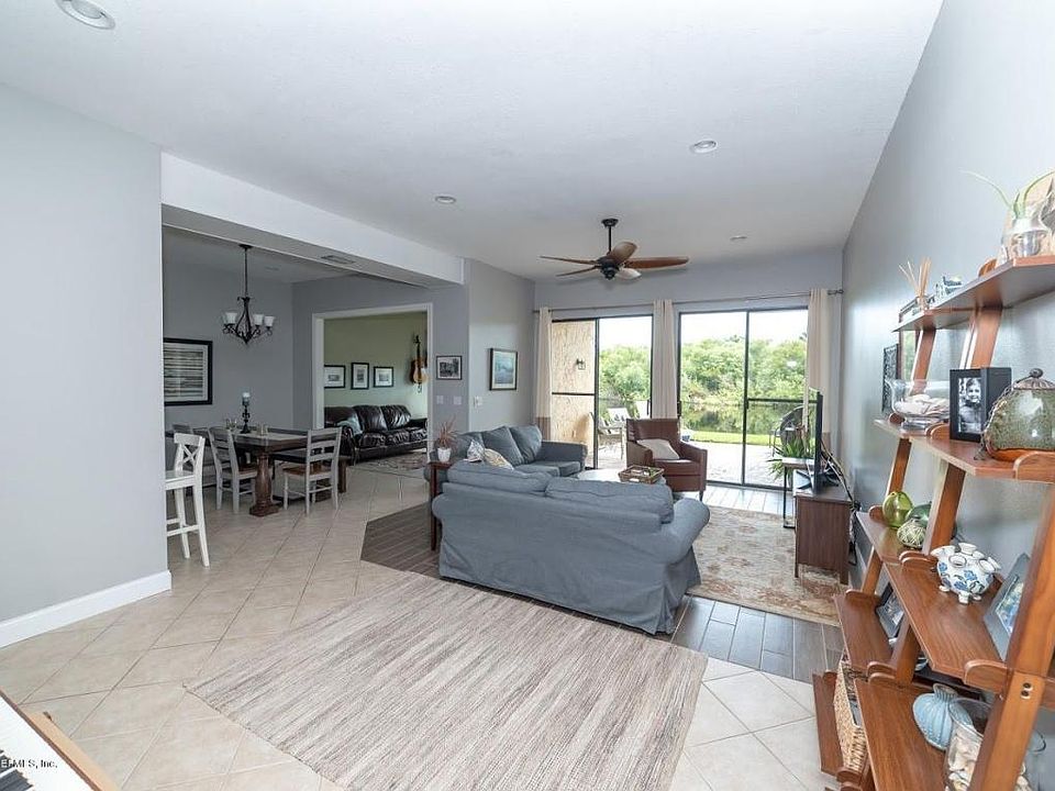 1st image of 82 Tifton Way N