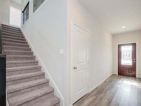 5th image of 15223 White Moss Dr